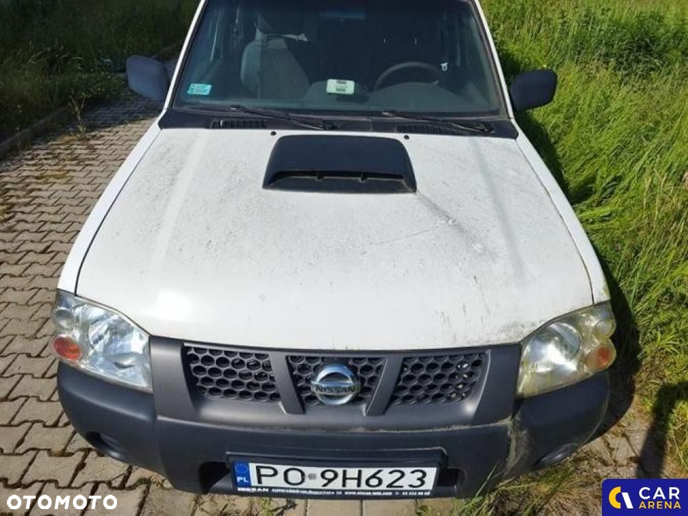 Nissan NP300 - 10