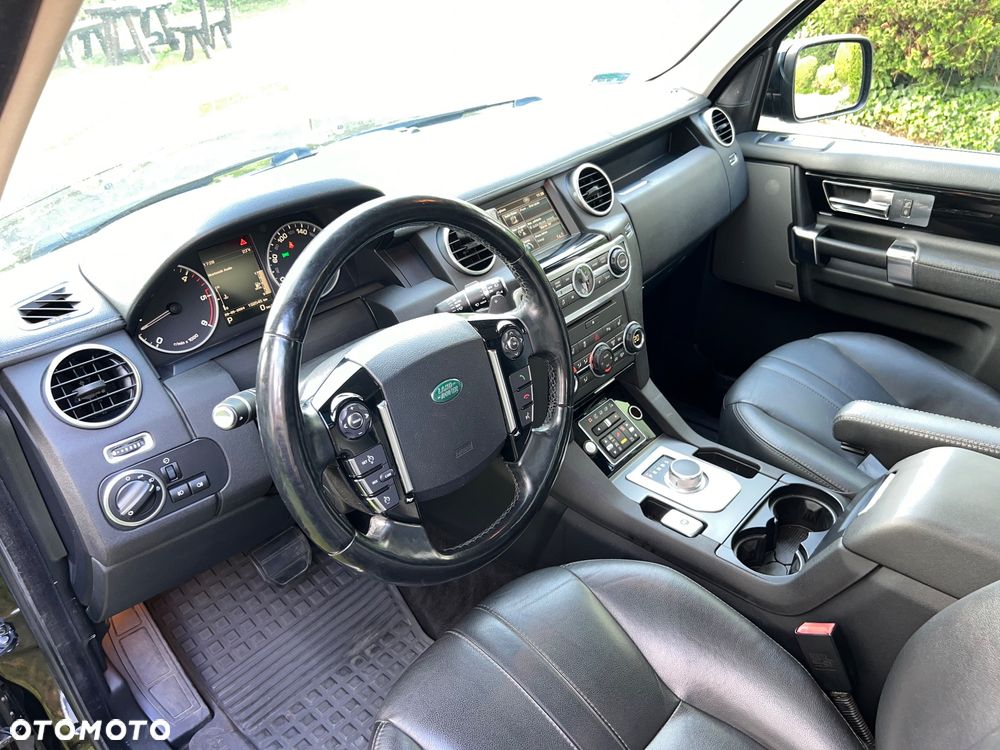 Land Rover Discovery IV 3.0 SD V6 HSE - 7