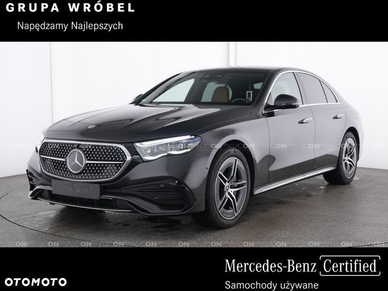 Mercedes-Benz Klasa E 300 de PHEV 4-Matic AMG 9G-Tronic - 2