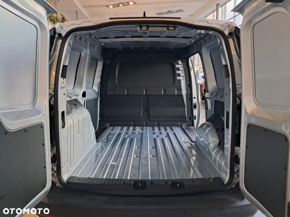 Ford Transit Connect - 8