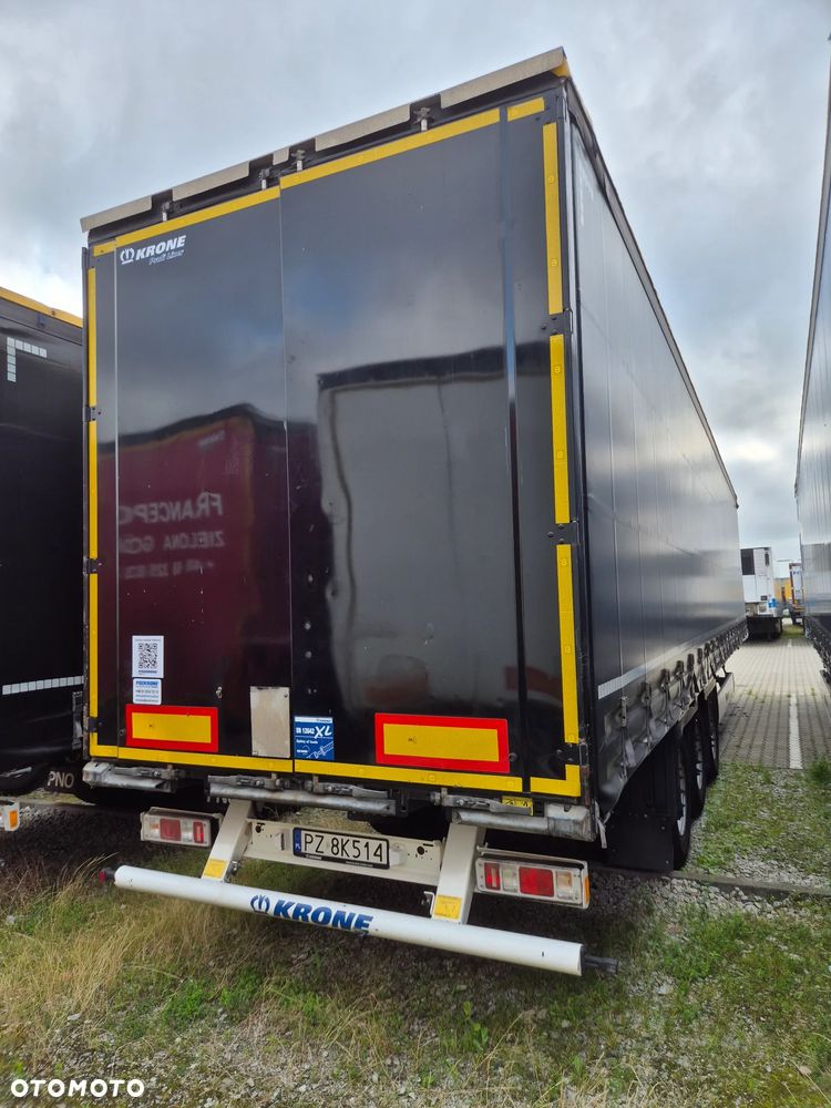 Krone Standard 2020, Przebieg 284.000 km - 3