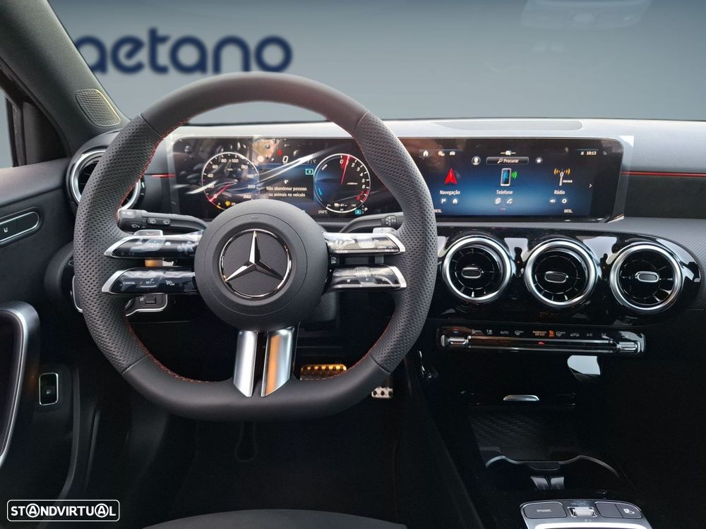 Mercedes-Benz A 250 e - 13