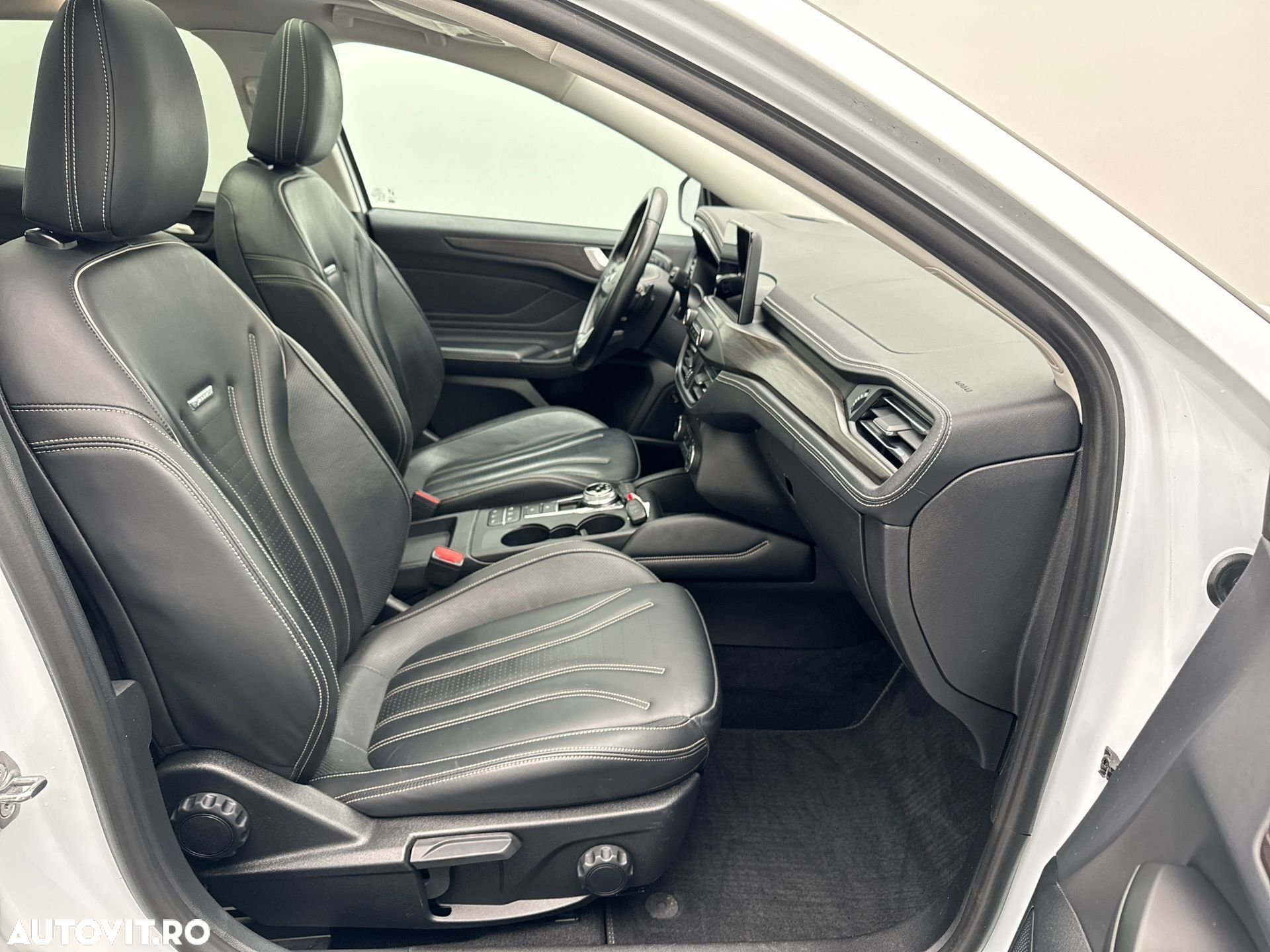 Ford Focus 2.0 EcoBlue Vignale - 12