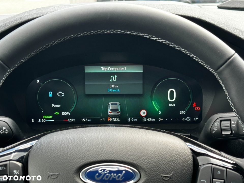 Ford Kuga - 20