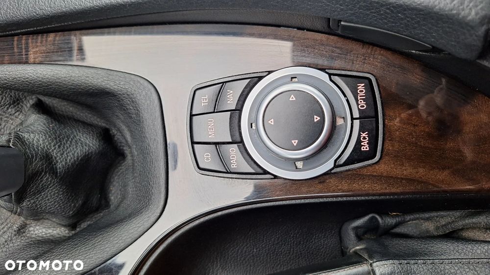 BMW Seria 5 530d Edition Sport - 23