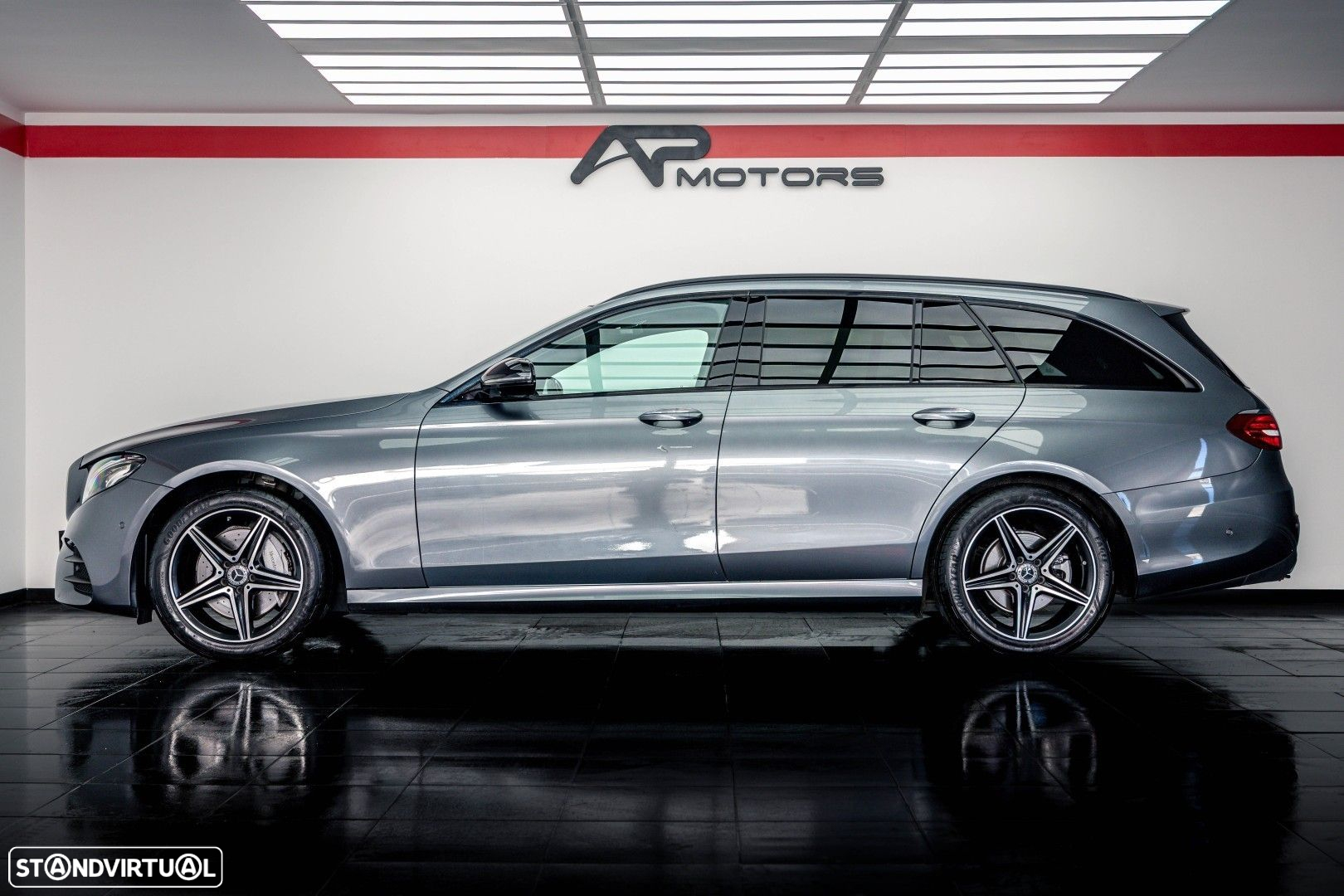 Mercedes-Benz E 220 d AMG - 2