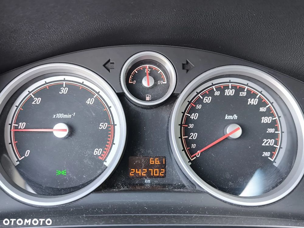 Opel Zafira 1.9 CDTI Cosmo - 7