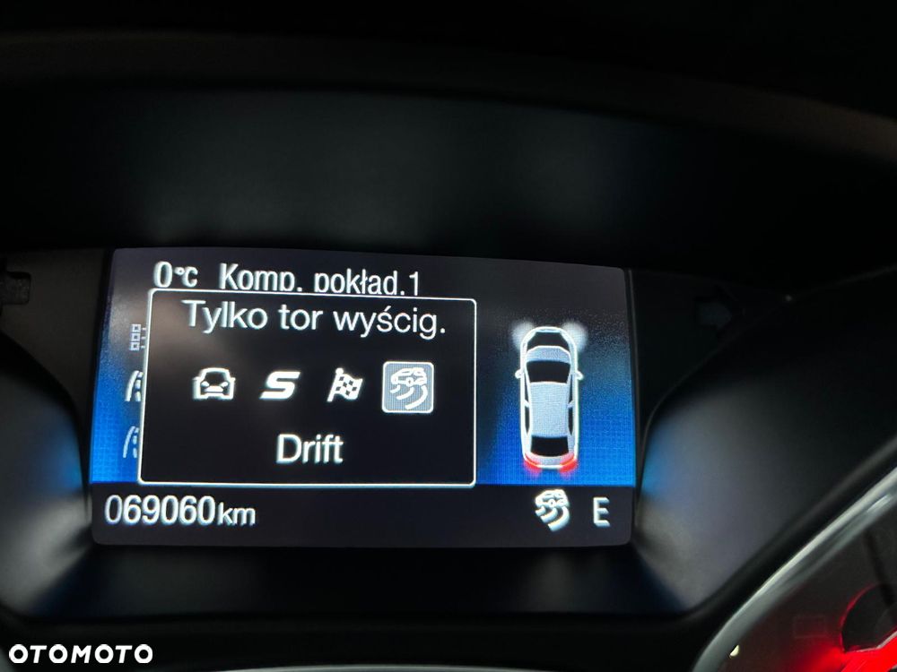 Ford Focus 2.3 EcoBoost S&S Allrad RS Blue & Black - 8