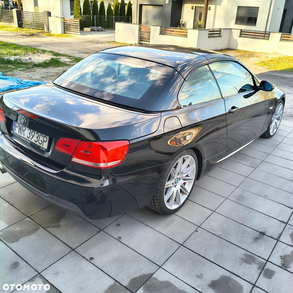 BMW Seria 3 320i - 5