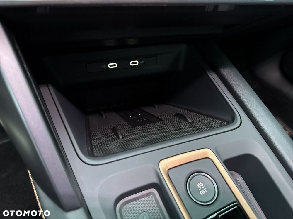 Cupra Leon 1.5 eTSI DSG - 29