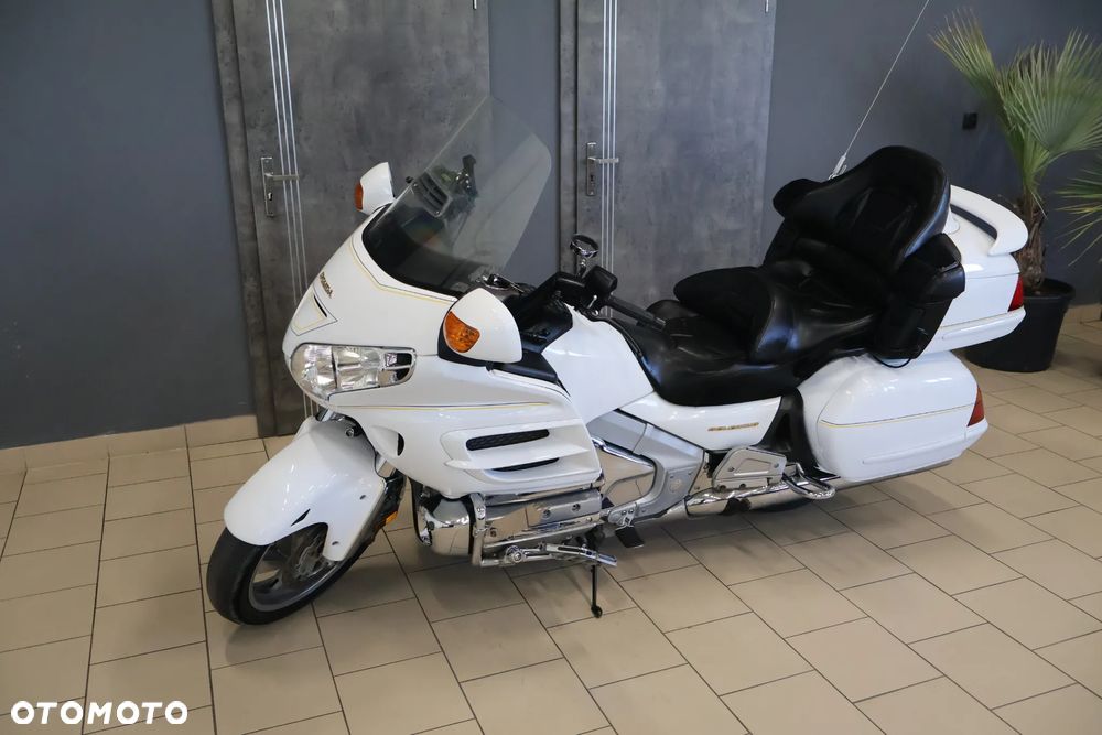 Honda GL - 14