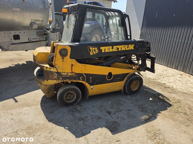 Hitachi EX30 - 1