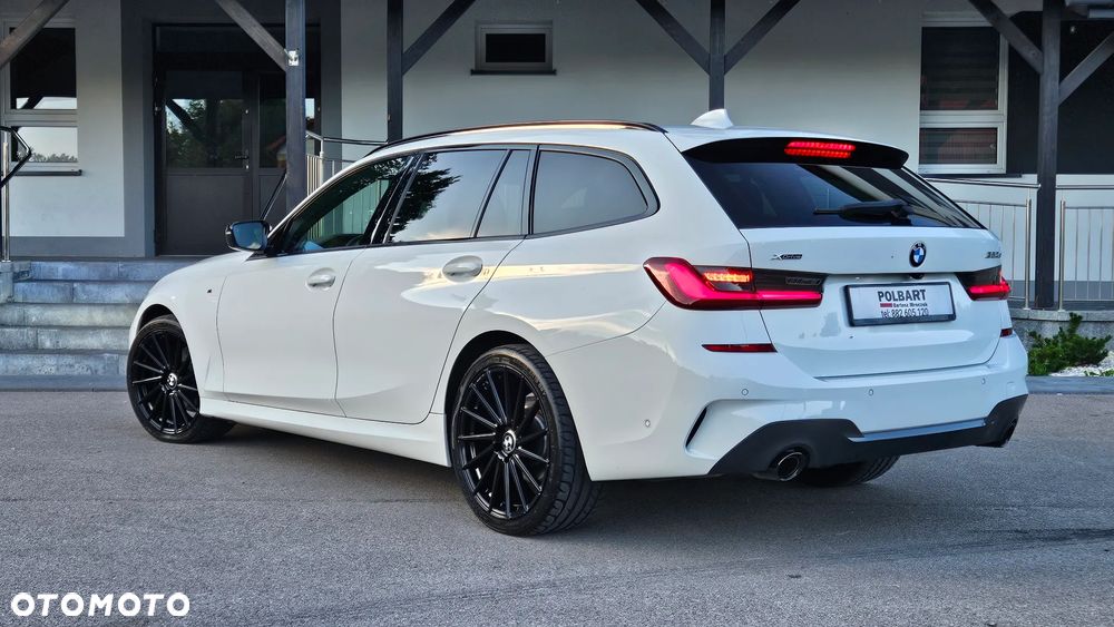 BMW Seria 3 320d xDrive M Sport - 27