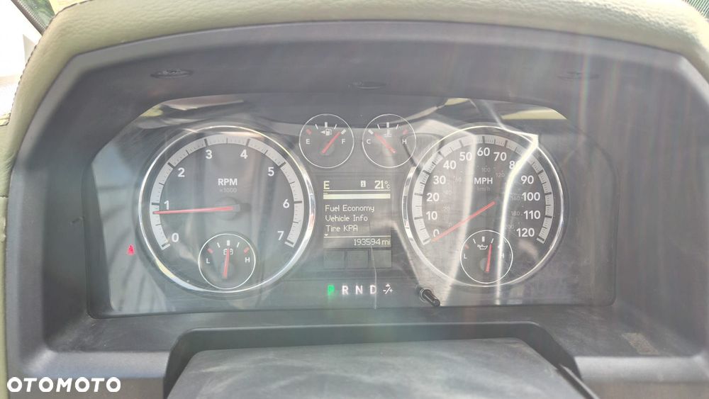 Dodge RAM - 13