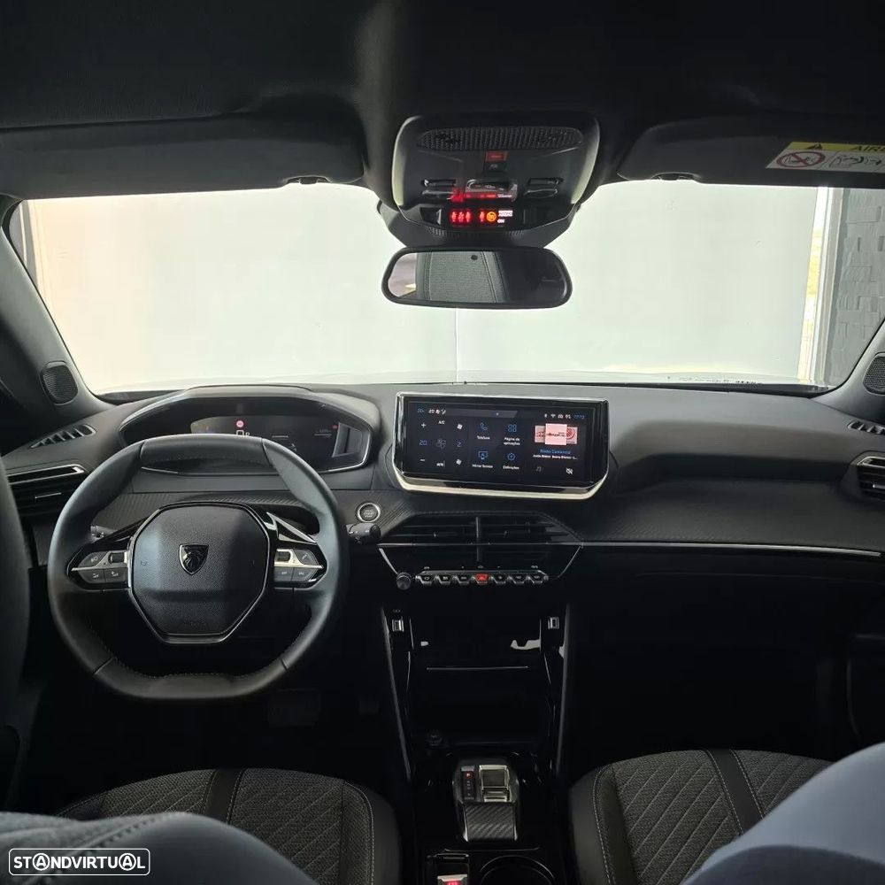 Peugeot e-2008 54 kWh Allure - 20