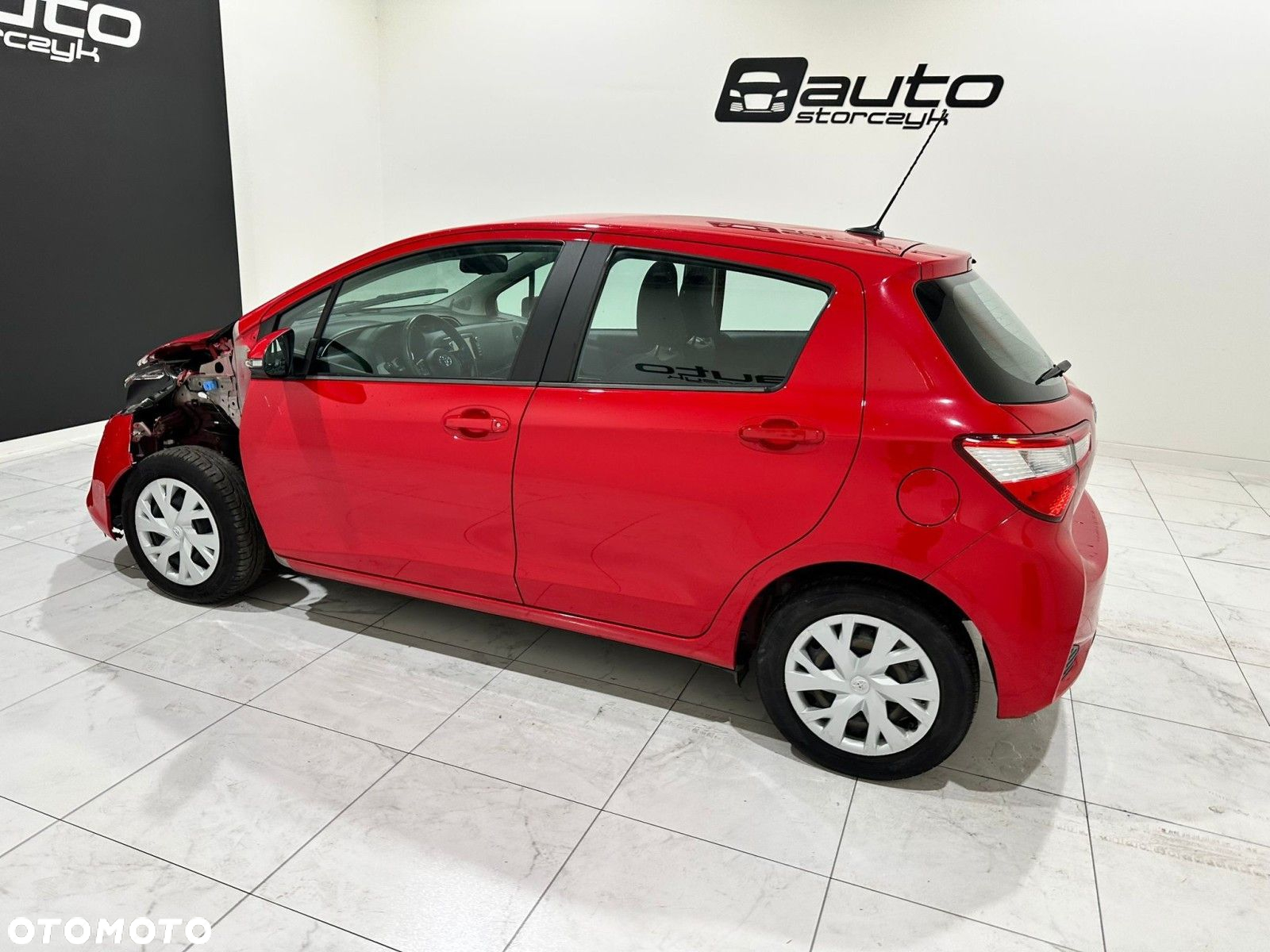 Toyota Yaris - 11