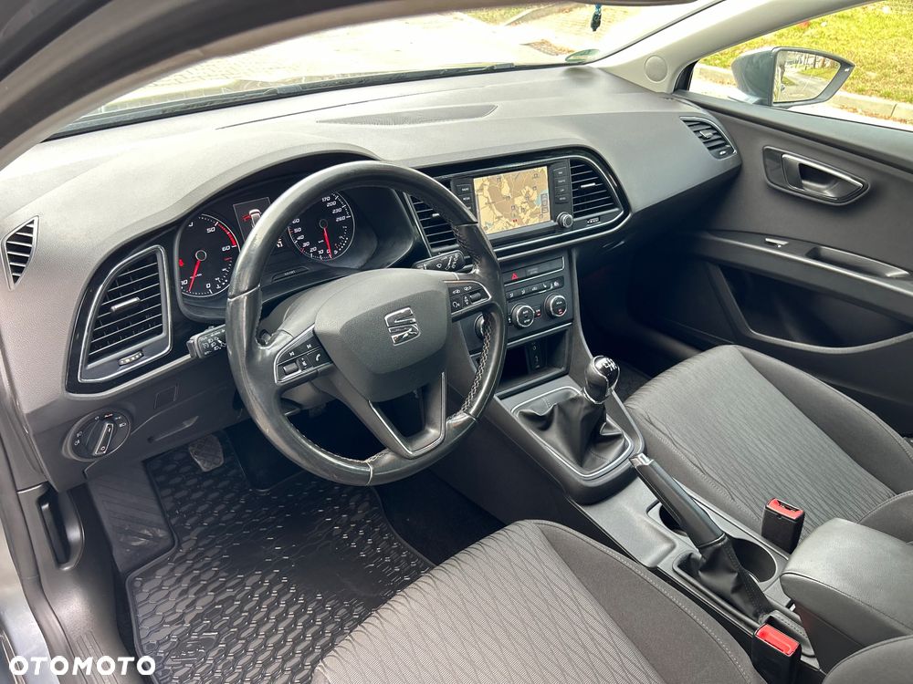 Seat Leon Sportstourer 2.0 TDI DPF Style - 6