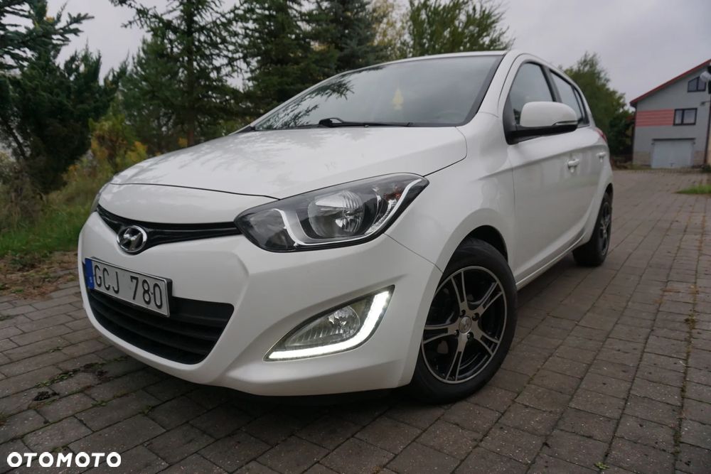 Hyundai i20 1.2 YES Gold - 6