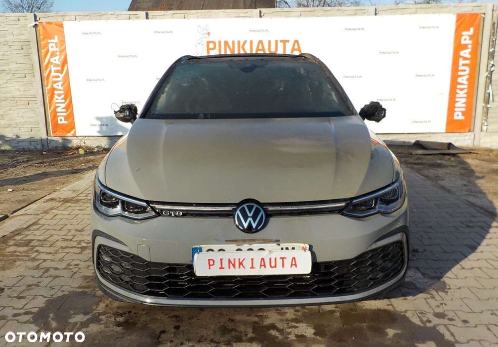 Volkswagen Golf - 2