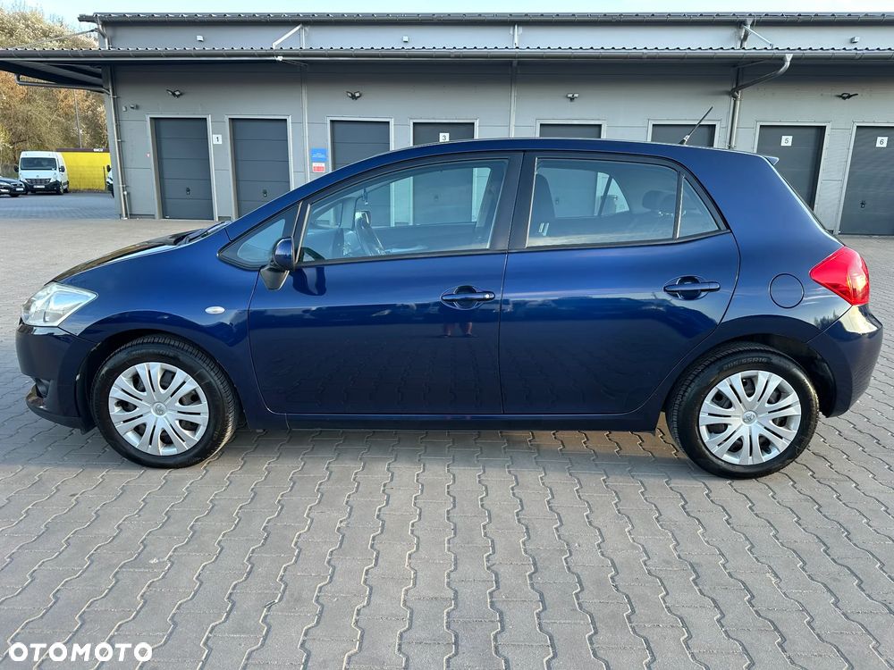 Toyota Auris 1.4 VVT-i Sol - 2