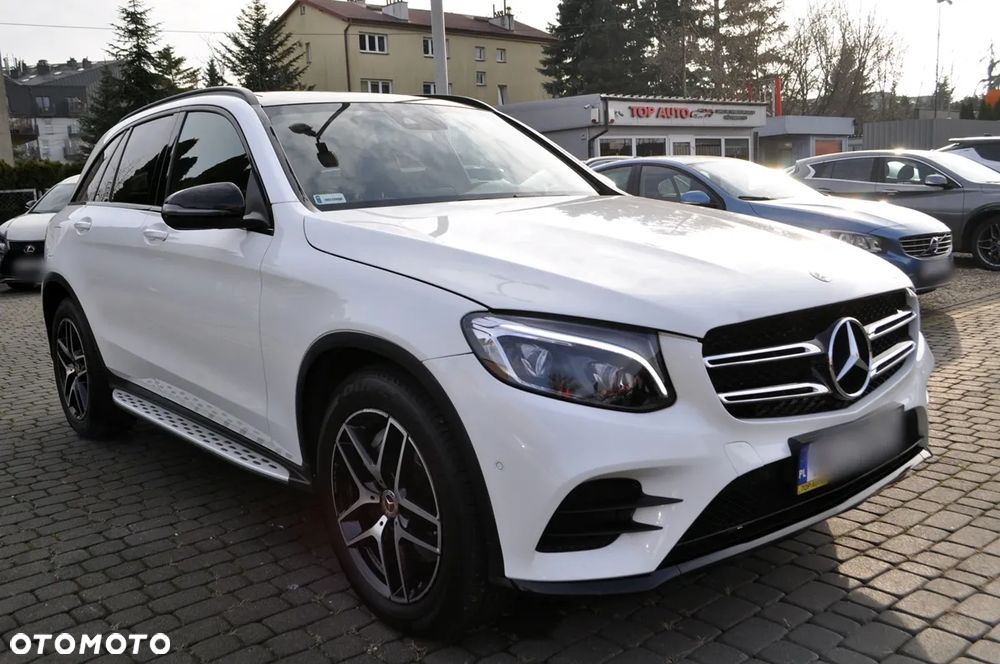 Mercedes-Benz GLC - 9