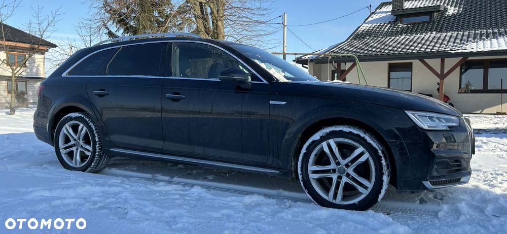 Audi A4 Allroad - 35