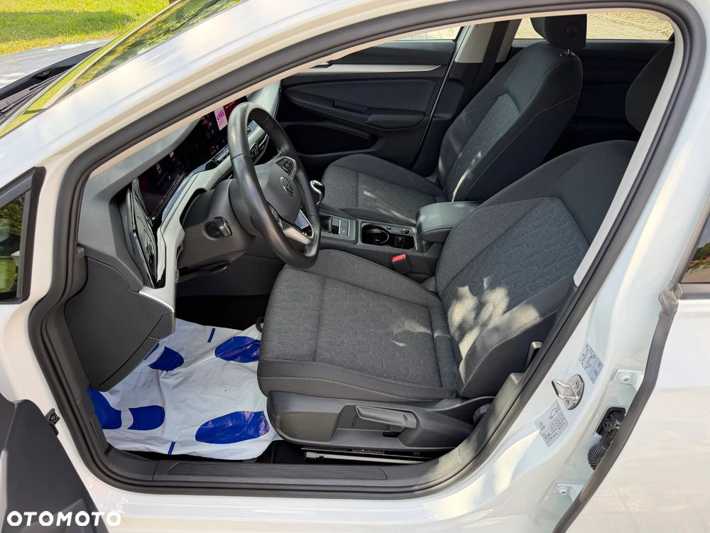 Volkswagen Golf - 19