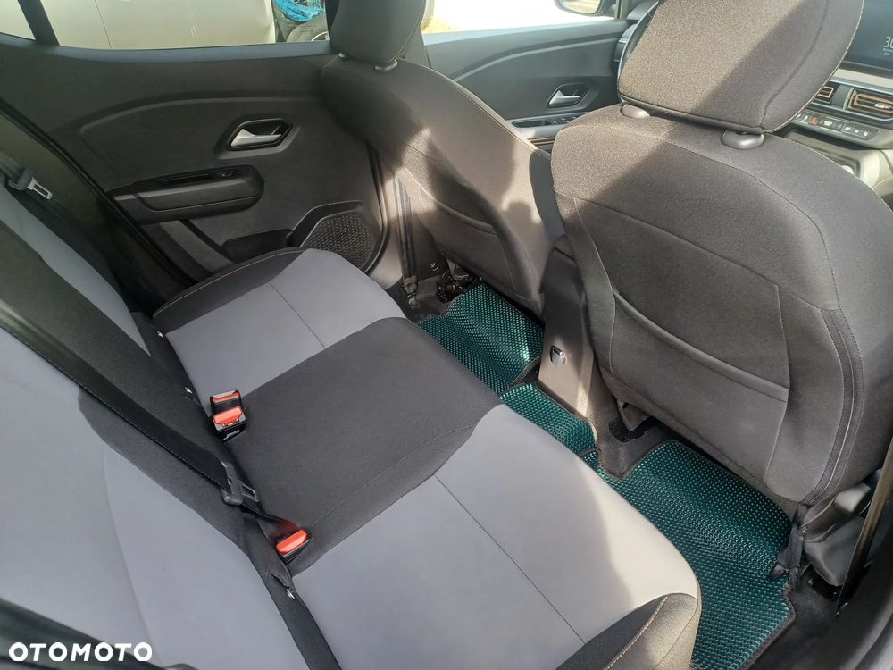 Dacia Sandero Stepway 1.0 TCe Extreme CVT - 17