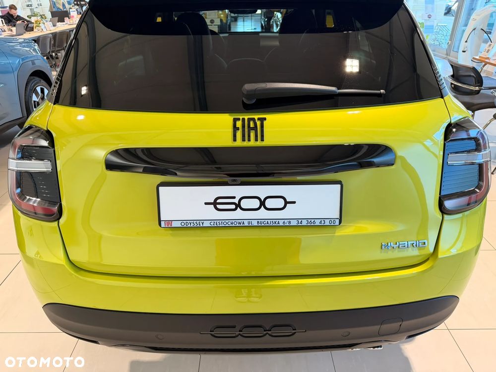 Fiat 600 1.2 Turbo Sport eDCT - 8