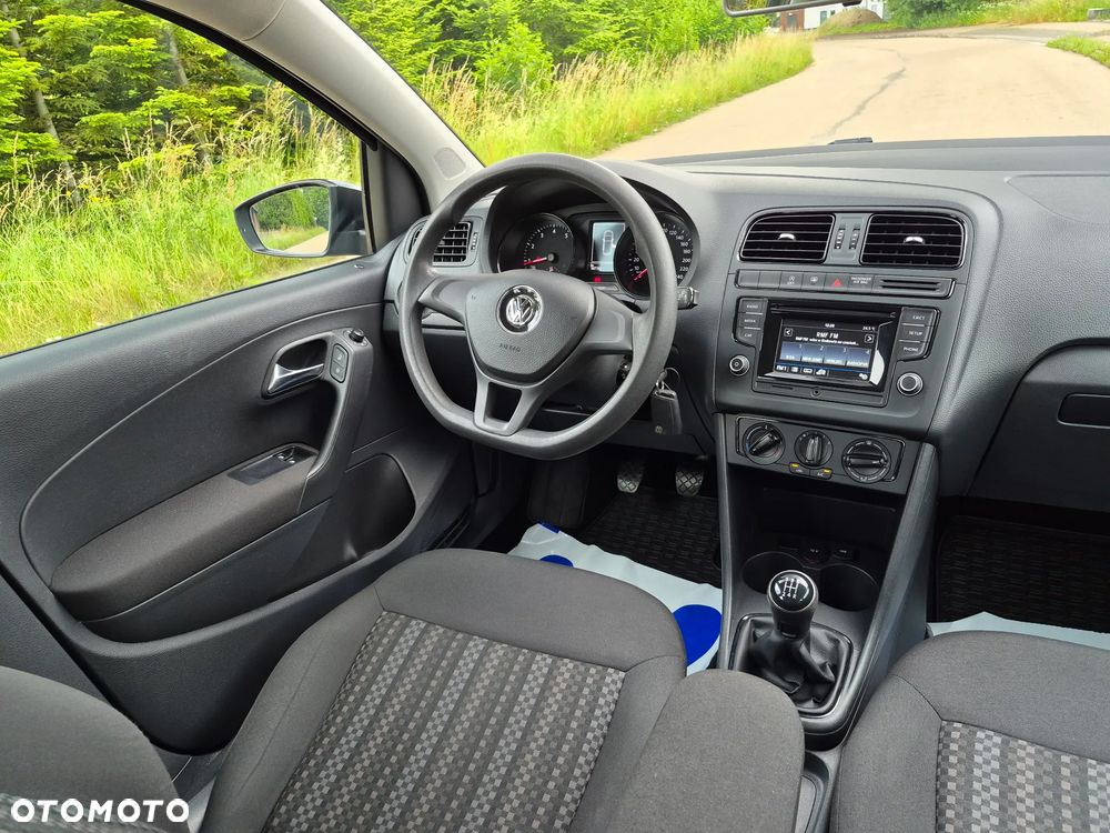 Volkswagen Polo 1.0 Comfortline - 10