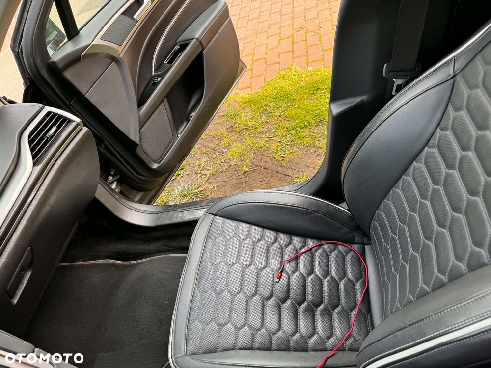 Ford Mondeo - 11