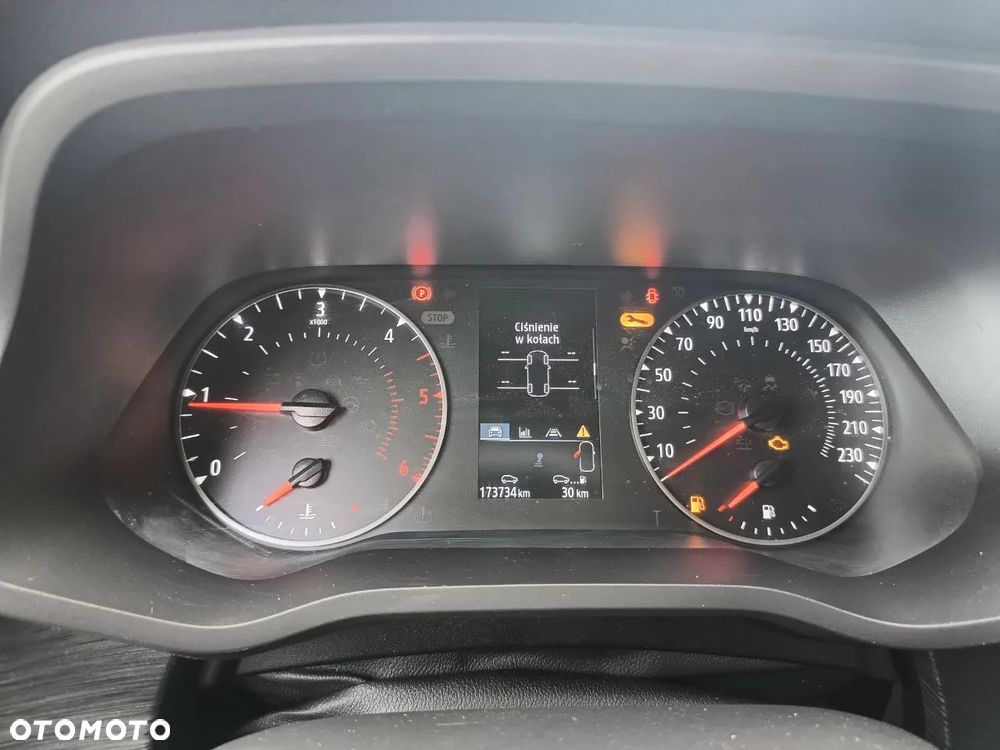 Renault Trafic - 10