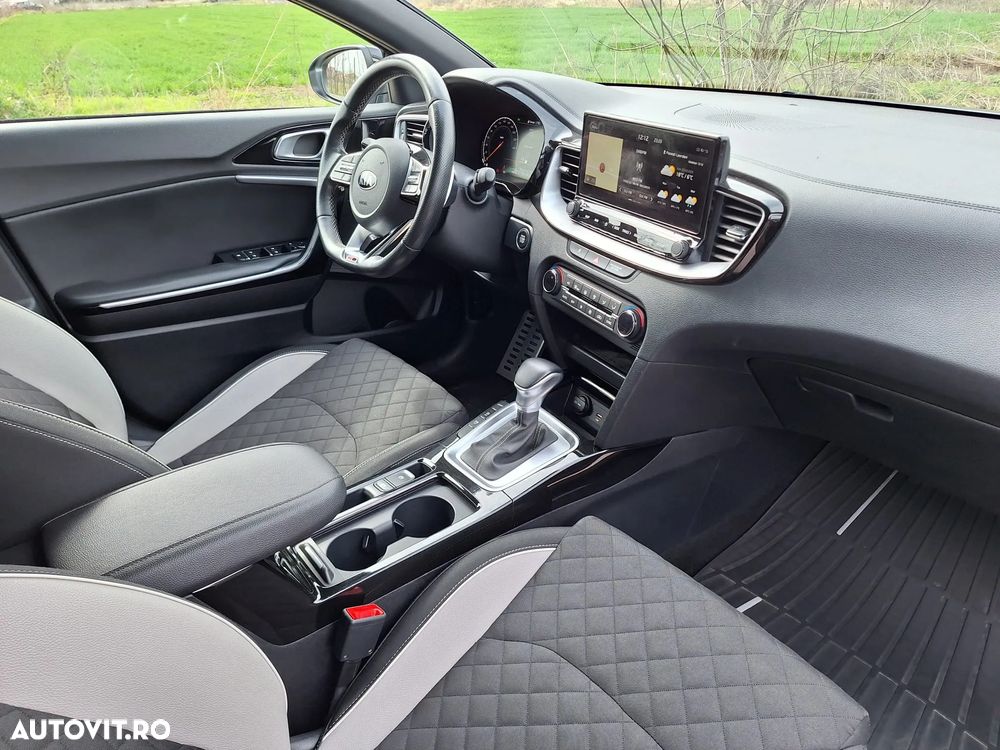 Kia Pro Ceed ProCeed 1.6 CRDi DCT7 SCR GT LINE - 32