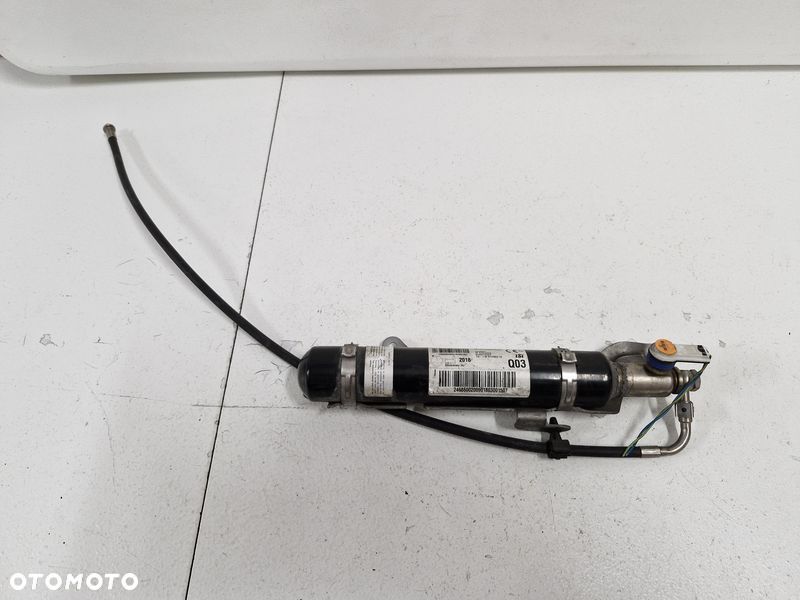 MERCEDES-BENZ W176 GAŚNICA GENERATOR GAZU GASZENIA SILNIKA A2468600200 - 1