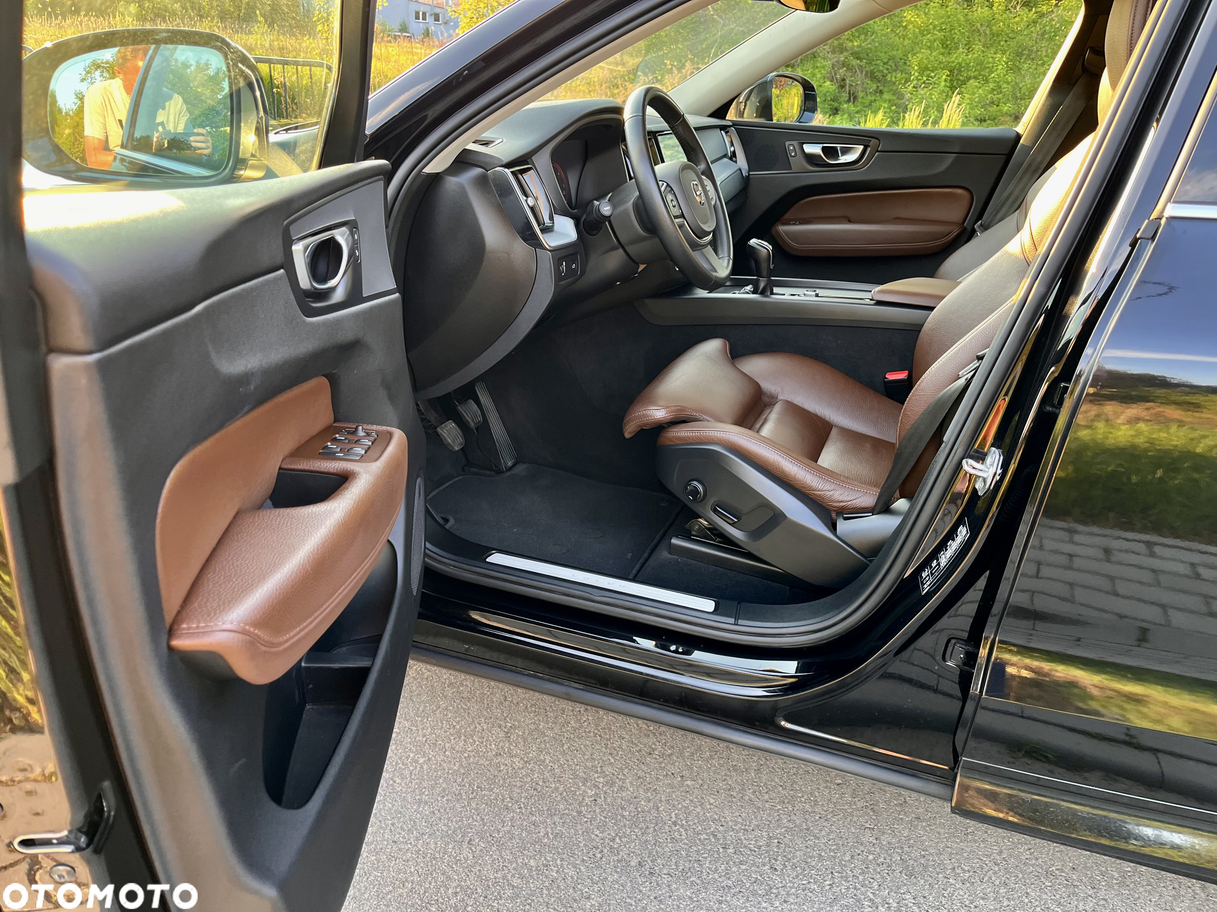Volvo XC 60 D3 Momentum Pro - 14