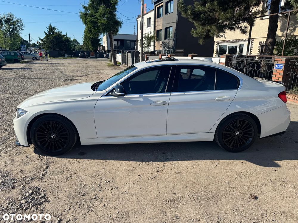 BMW Seria 3 328i Luxury Line - 7