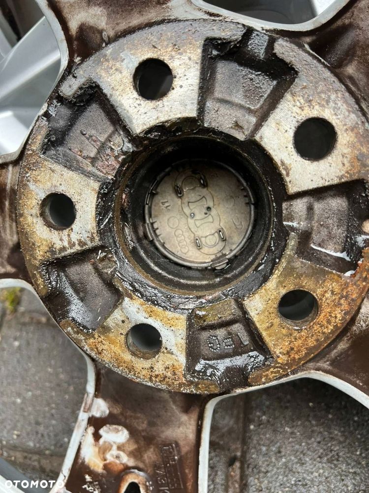 8W0 601 025 K Alufelgi FELGI KOMPLET 17 7.5J ET38 5X112 Audi A4 S4 B9 - 15
