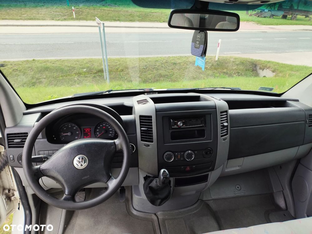 Volkswagen CRAFTER - 9