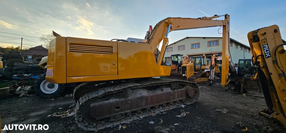 Liebherr R 942 Excavator pe șenile - 3