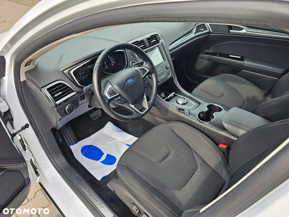 Ford Mondeo 2.0 EcoBlue Titanium - 14