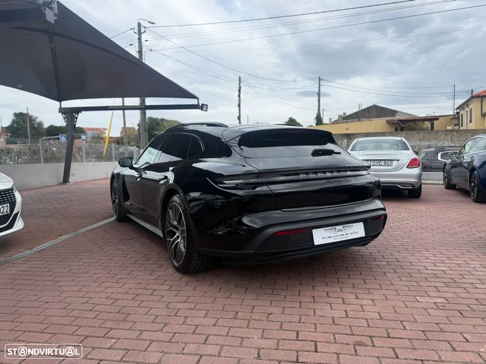 Porsche Taycan Sport Turismo - 6