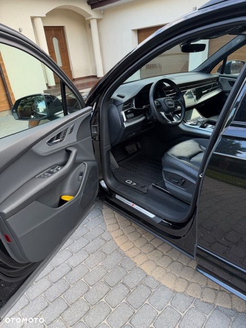 Audi Q7 - 5