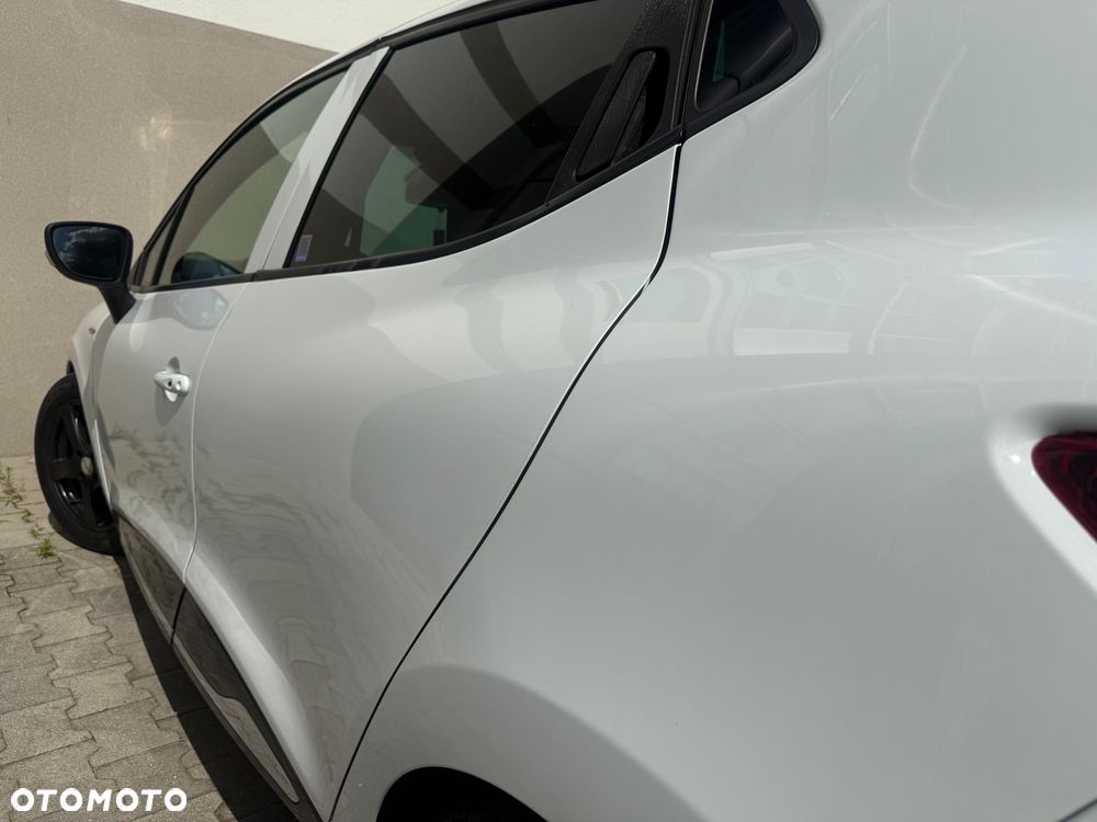 Renault Clio 0.9 Energy TCe Limited EU6 - 28
