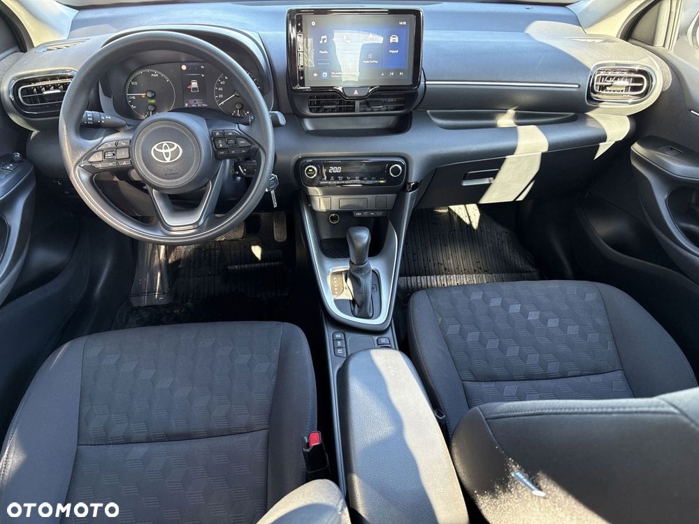 Toyota Yaris Hybrid 1.5 Active - 19