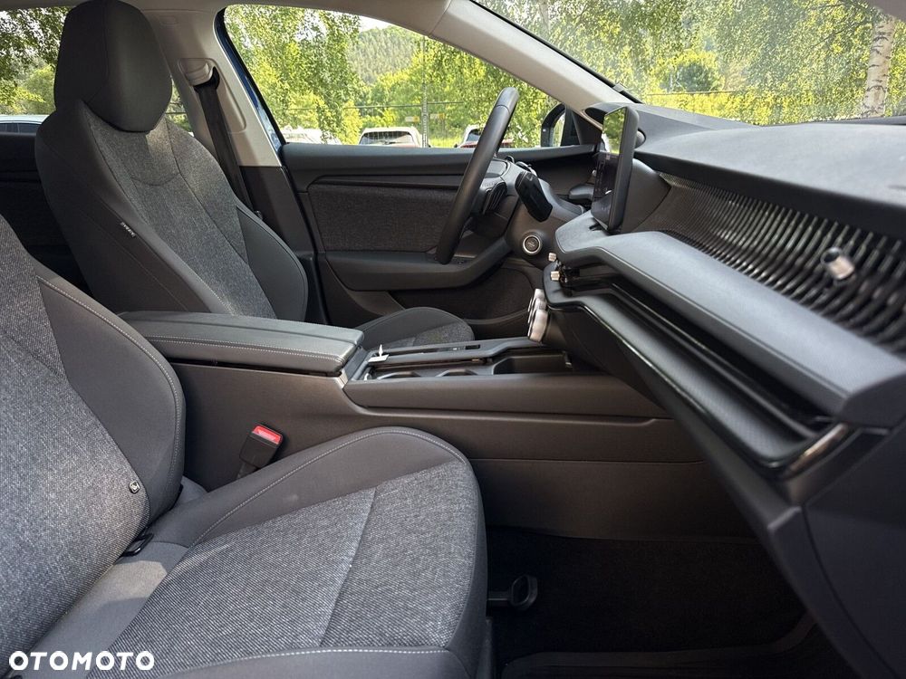Skoda Superb 1.5 TSI mHEV Essence DSG - 15
