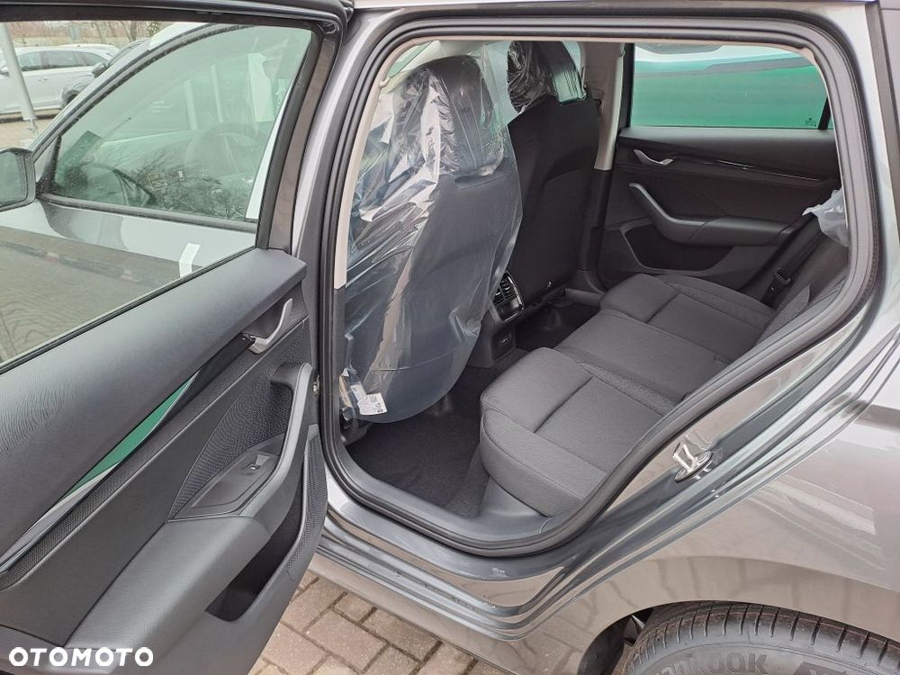 Skoda Octavia 1.5 TSI mHEV Edition 130 Essence DSG - 6