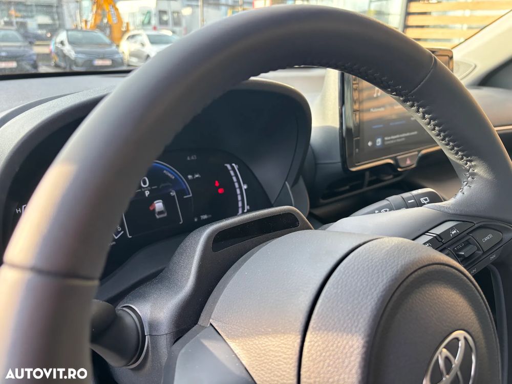 Toyota Yaris Cross 1.5 VVT-i HSD 4x2 Active - 22