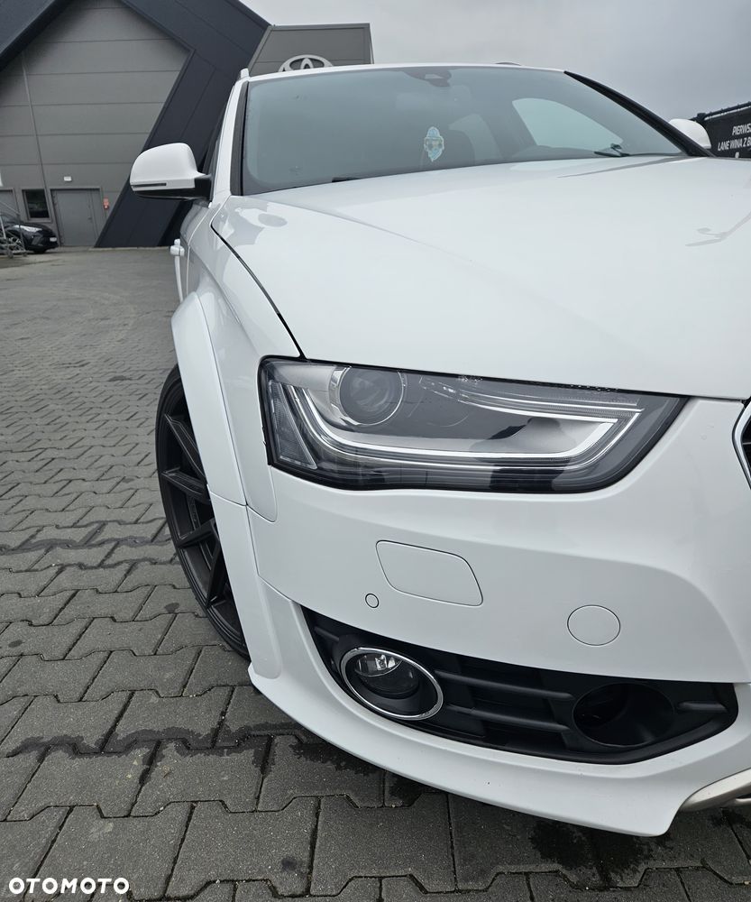 Audi A4 Allroad 2.0 TDI Quattro - 13