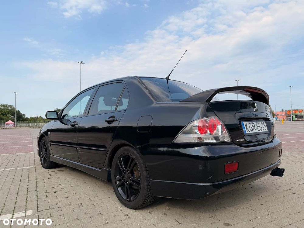 Mitsubishi Lancer 2.0 Sport - 12
