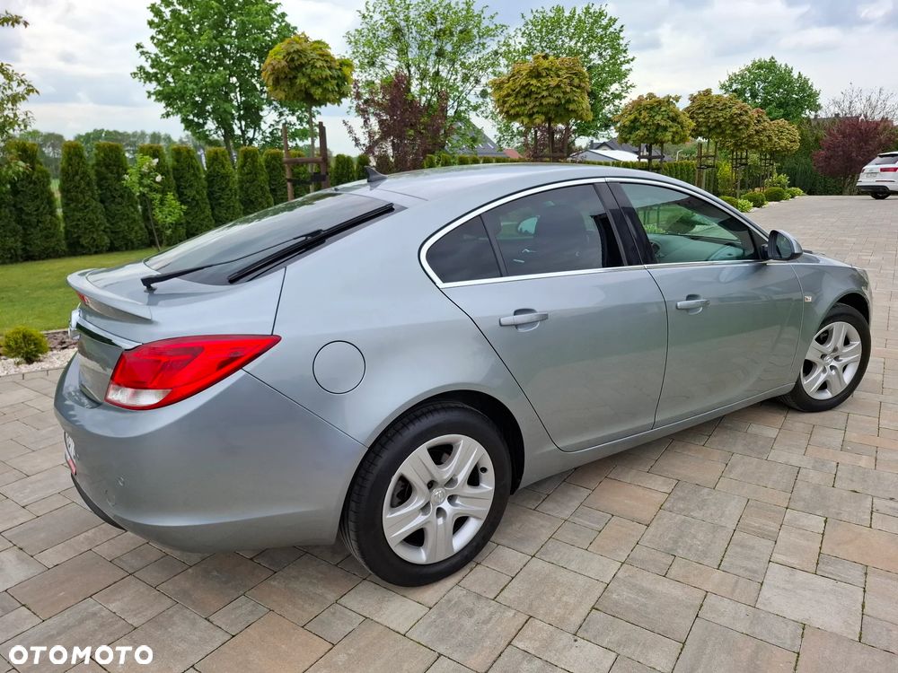 Opel Insignia 1.8 Design Edition - 21